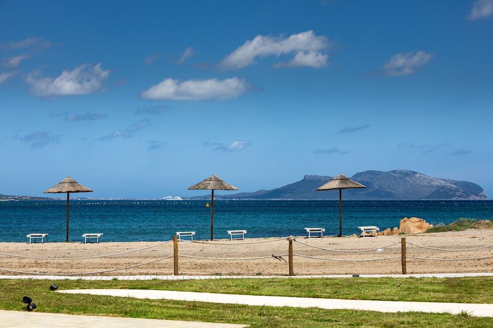 Resort Baia del Sole - Murta Maria - חוף