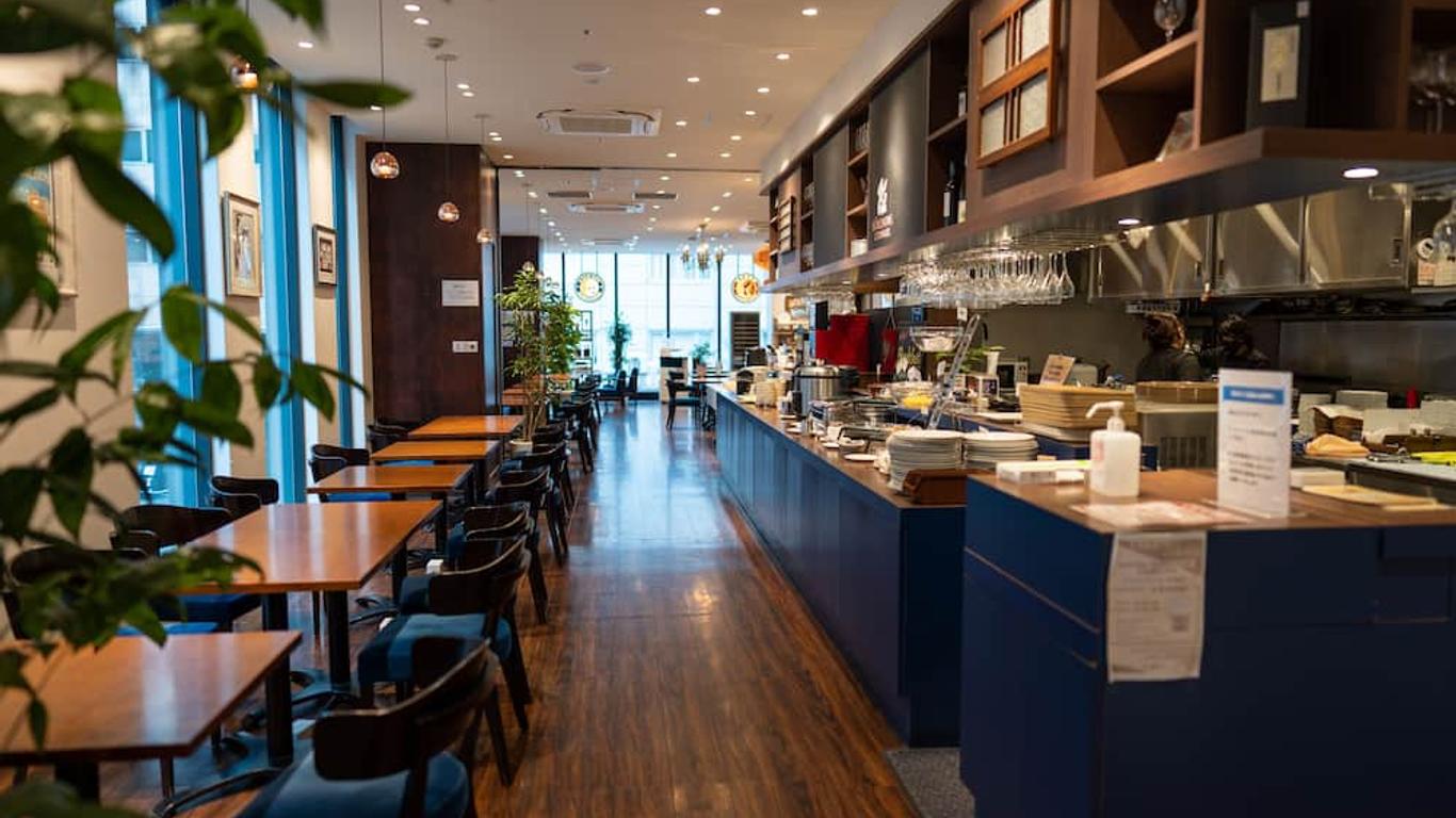 سوتيتسو فريسا إن جينزا- ناناكوم