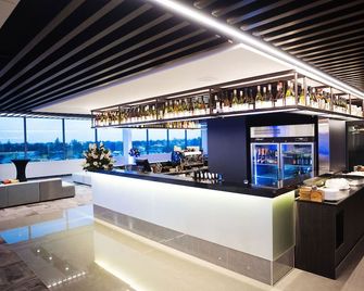Jetpark Auckland Airport Hotel - אוקלנד - בר