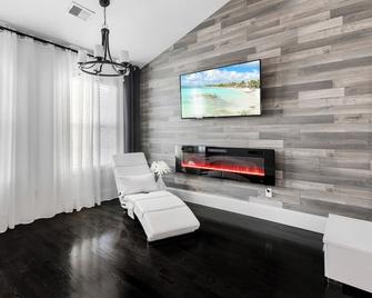 The Elegant - Near Chateau Elan, Road Atlanta And Nega Hospital - Braselton - Huiskamer