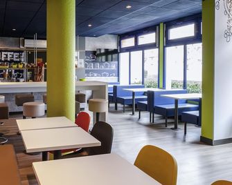 ibis budget Courbevoie Paris La Défense 1 - Courbevoie - Restaurant