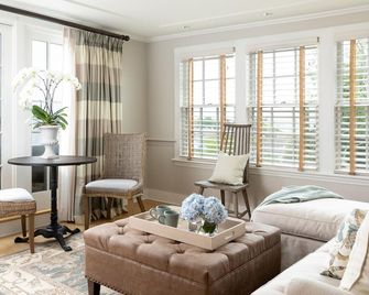 Vineyard Square Hotel & Suites - Edgartown - Sala de estar