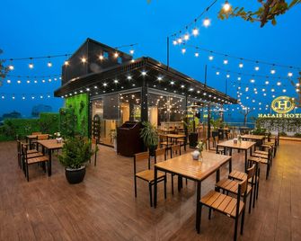 Halais Hotel - Hanoi - Restaurant