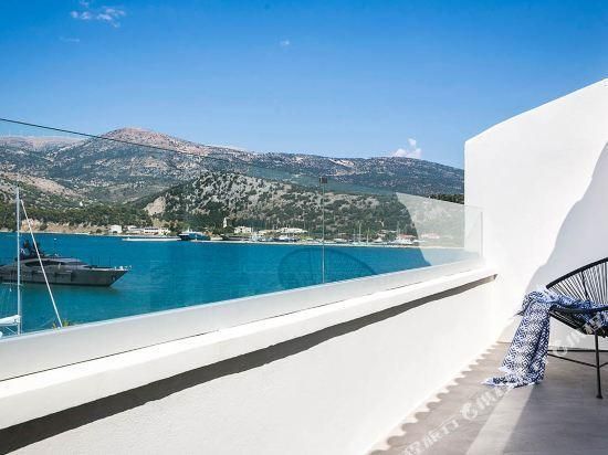 Kefalonia Grand - ארגוסטולי - מרפסת