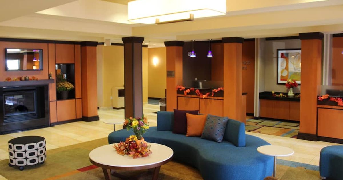 Fairfield Inn & Suites by Marriott Seymour à partir de 86 €. Hôtels à
