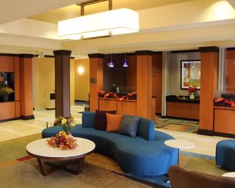 Fairfield Inn & Suites by Marriott Seymour - Seymour - Лоббі