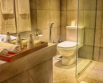 The Lakeside at Nuwarawewa - Anuradhapura - Bathroom