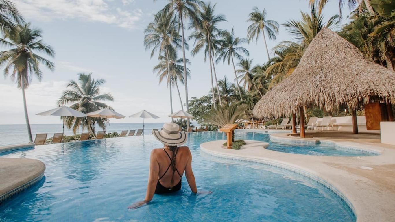 Tango Mar Beachfront Boutique Hotel & Villas