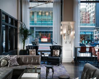 Staypineapple, An Iconic Hotel, The Loop - Chicago - Lobby