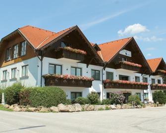 Hotel Restaurant Schwartz - Breitenau - Будівля