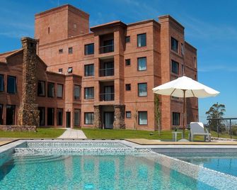 Regency Park Hotel - Montevideo - Piscina