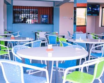 Takeover Hotel - Kisumu - Restaurant