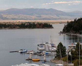 Studio Cabin with Big Canyon Ferry Lake Views - Helena - Außenansicht