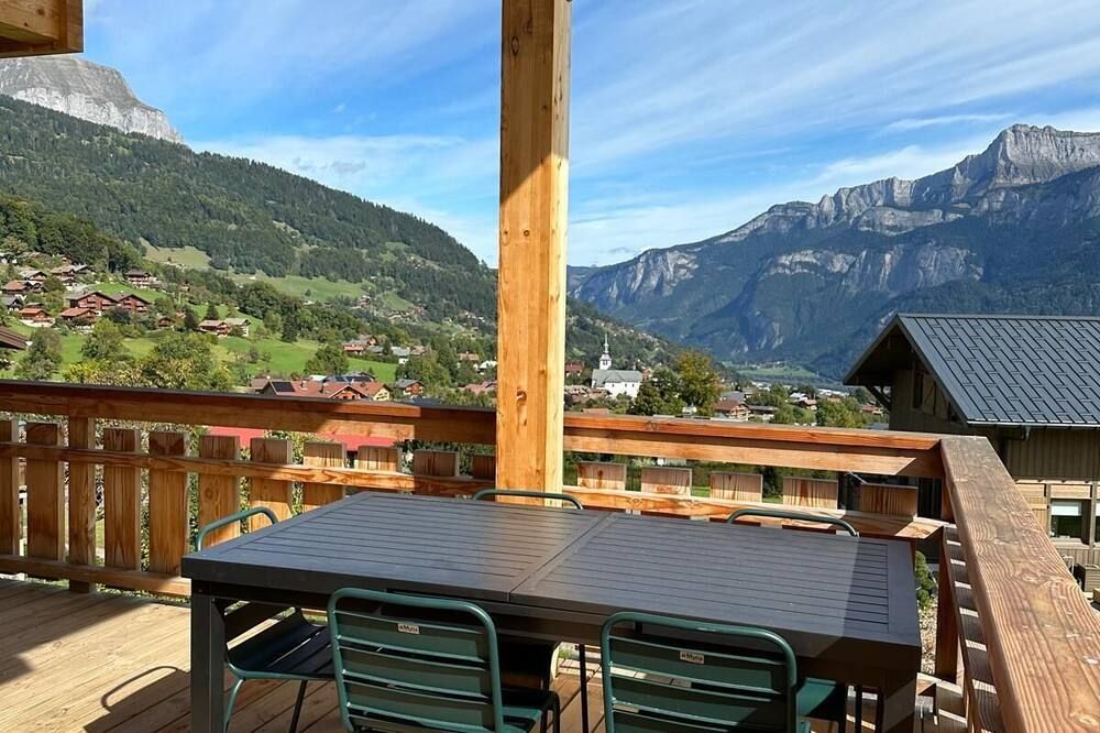 Family chalet in Cordon (Haute Savoie), near Megève and Combloux, sleeps 10 - Cordon - Balcon