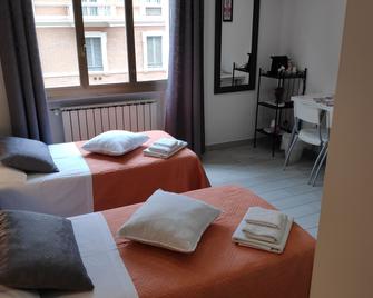 Bed & Breakfast Centrale - Bolonia - Habitación