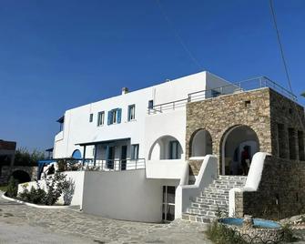 Agia Anna Hotel - Agia Anna