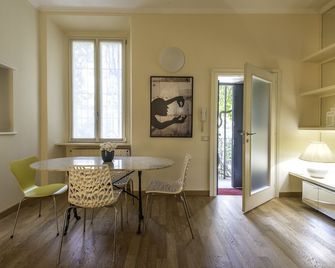 Porta Venezia - Rentclass Catone - Milán - Comedor