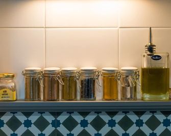 A Flavour For The Historical Spanish Setting - Pamplona - Buffet