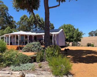 Belmira Vines Private Vineyard Escape! - Bridgetown