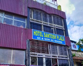 Hotel Santosh Plaza - Paradip - Building