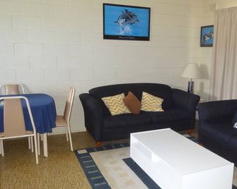 Stansbury Villas Home Relax and Enjoy - 스탠스베리 - 거실