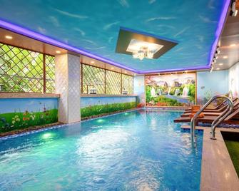 Nu Ni Homestay - Hôi An - Piscine
