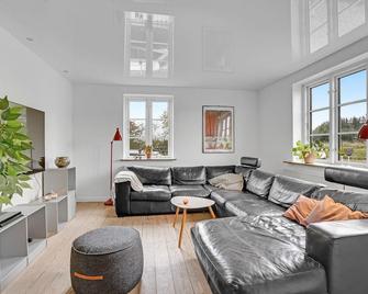 Amazing Home In Christiansfeld - Christiansfeld - Soggiorno