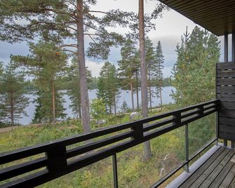 Hotel Mesikaemmen - Ähtäri - Balcón