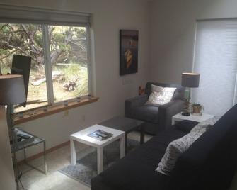 Gorgeous Oceanfront Beach House - Elegant Modern w/ Stunning Unobstructed Views - Waldport - Sala de estar