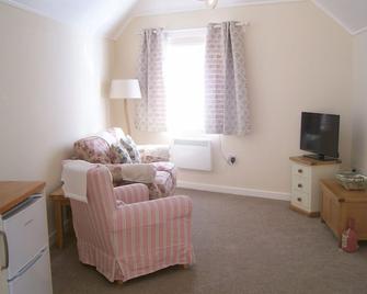 Dandy Place Quirky Bungalow - Exmouth - Living room
