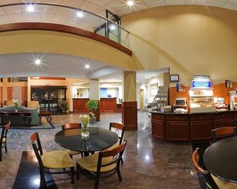 Holiday Inn Express & Suites Lawrenceville By IHG - Lawrenceville - Ресторан