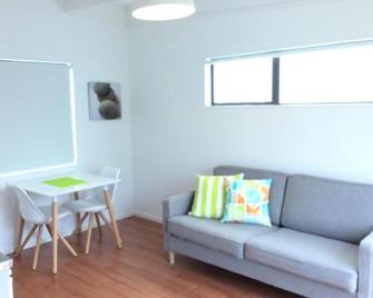 Evolve Bach - Whitianga - Sala de estar