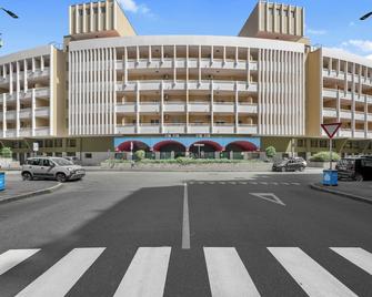 Casa da Suite Fraschini - Milan - Building