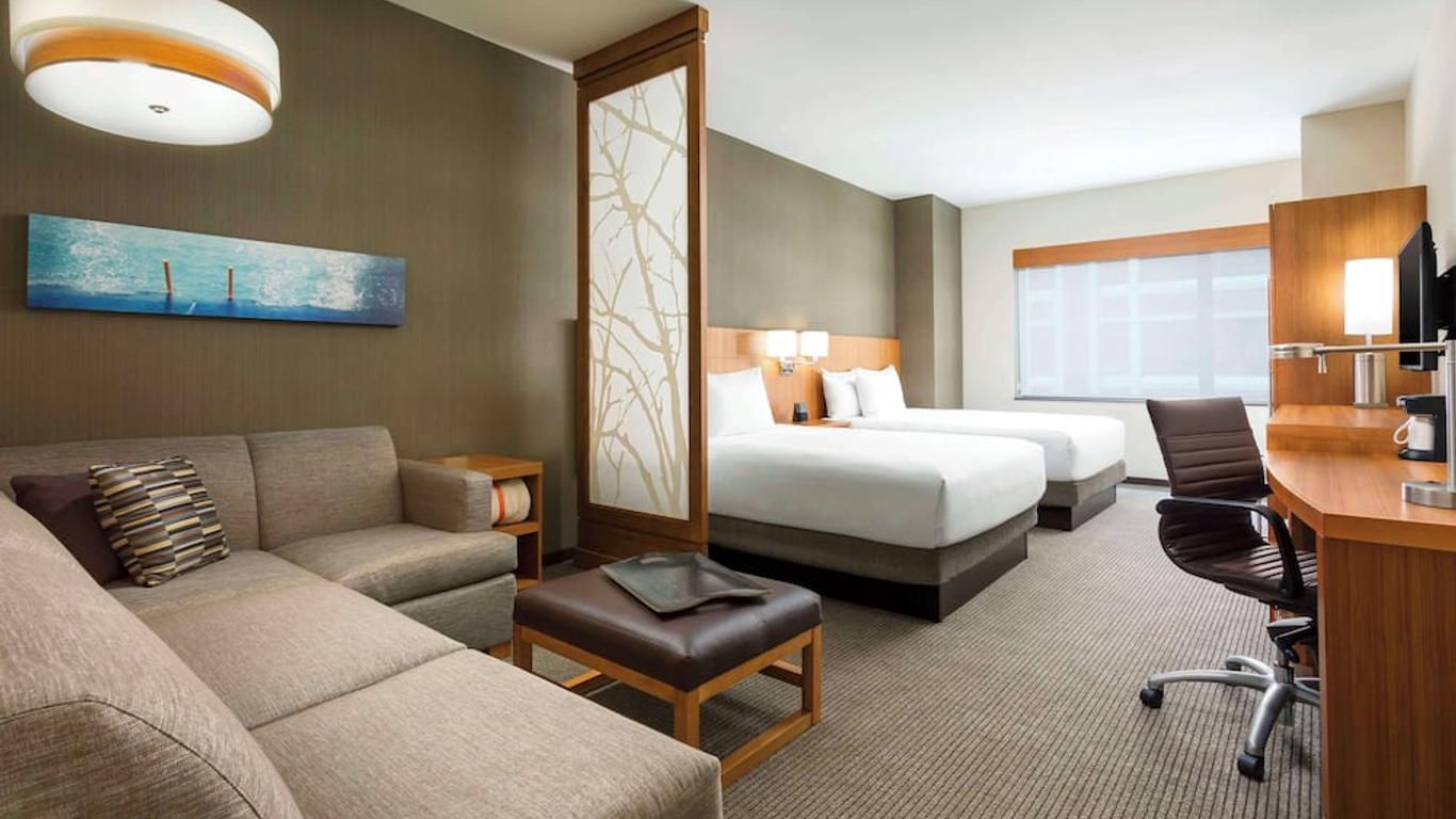 Hyatt Place Chicago Downtown/The Loop