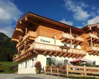 Ferienwohnung Rohrmoos - Bauernhof Rohrmoos - Maria Alm am Steinernen Meer - Rakennus