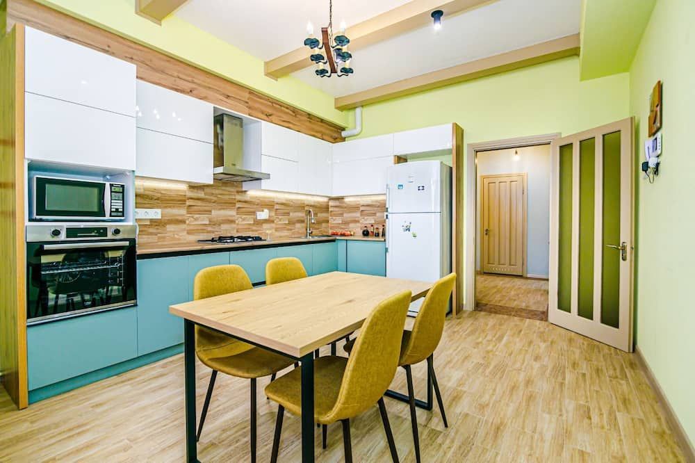 Porto Pizza Luxury Apartment - Bakoe - Keuken