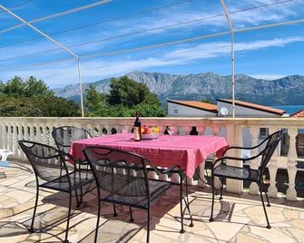 House Karmela - Sucuraj - Balcony
