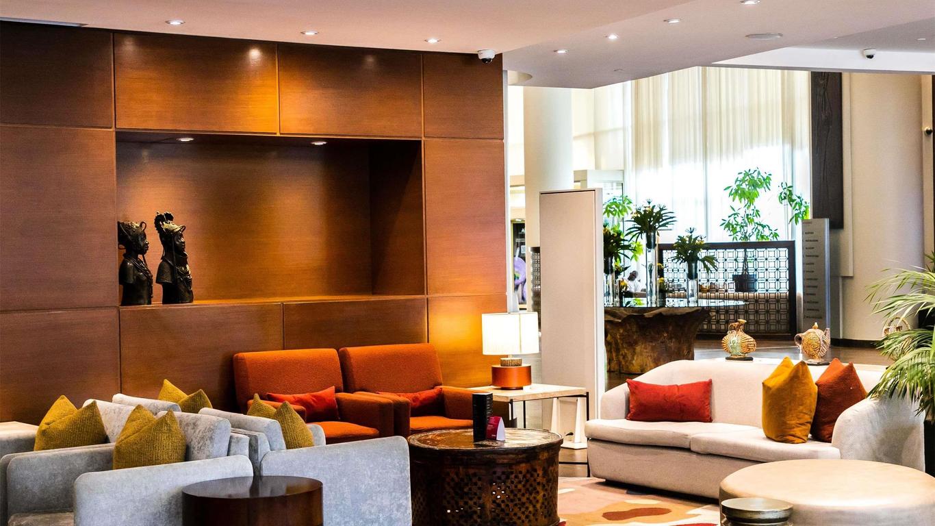 Mövenpick Ambassador Hotel Accra