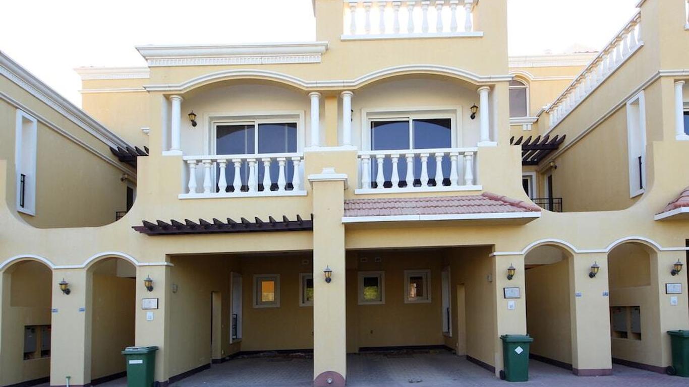 Piks Key- Al Hamra Village
