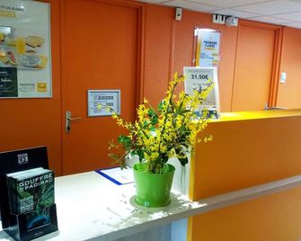 Hotel Première Classe Périgueux - Boulazac - Boulazac-Isle-Manoire - Front desk