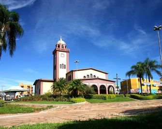Hotel Saron - Luziânia