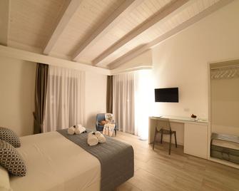 La Torre Del Mulino - Superior Rooms - Tropea - Camera da letto