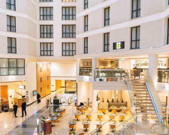 Sofitel London Gatwick - Гатвік - Лоббі
