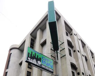City Inn - Olongapo - Budova