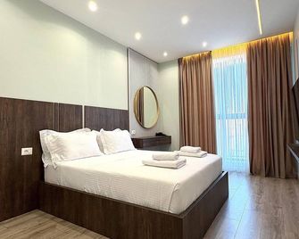 Blue Boutique Apartments 1 - Tirana - Bedroom