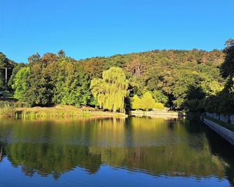 Nomad Hotel & Glamping - Eger - Outdoors view