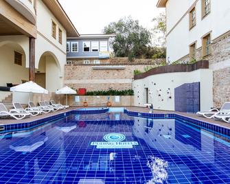 Puding Hotel - Antalya - Zwembad