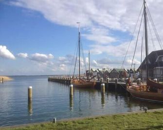 Residenz am Hafen Neptunsuite - Ahrenshoop - Außenansicht