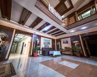 Arkanchi Hotel - Khiva - Salónek