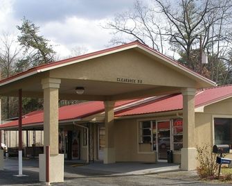 Executive Inn - Rocky Top - Edificio